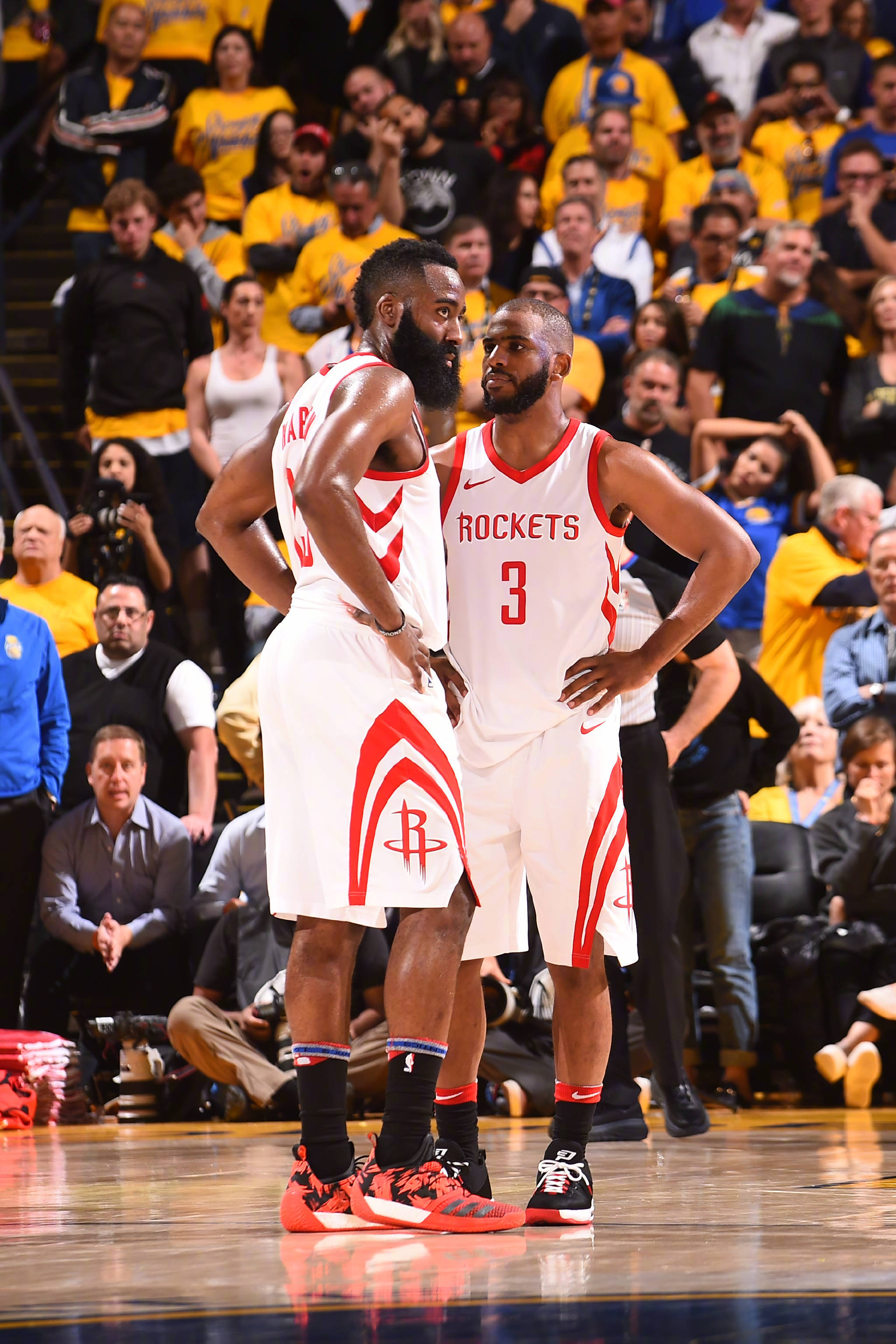 优先守后点 优先守后点